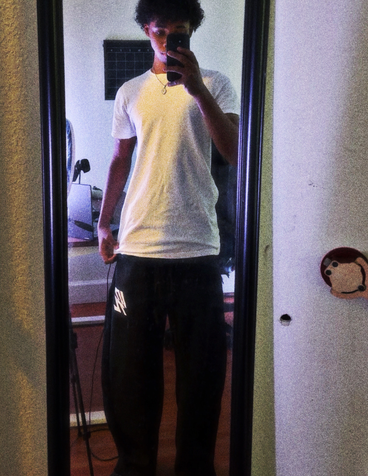 UNI PLAID SWEATS