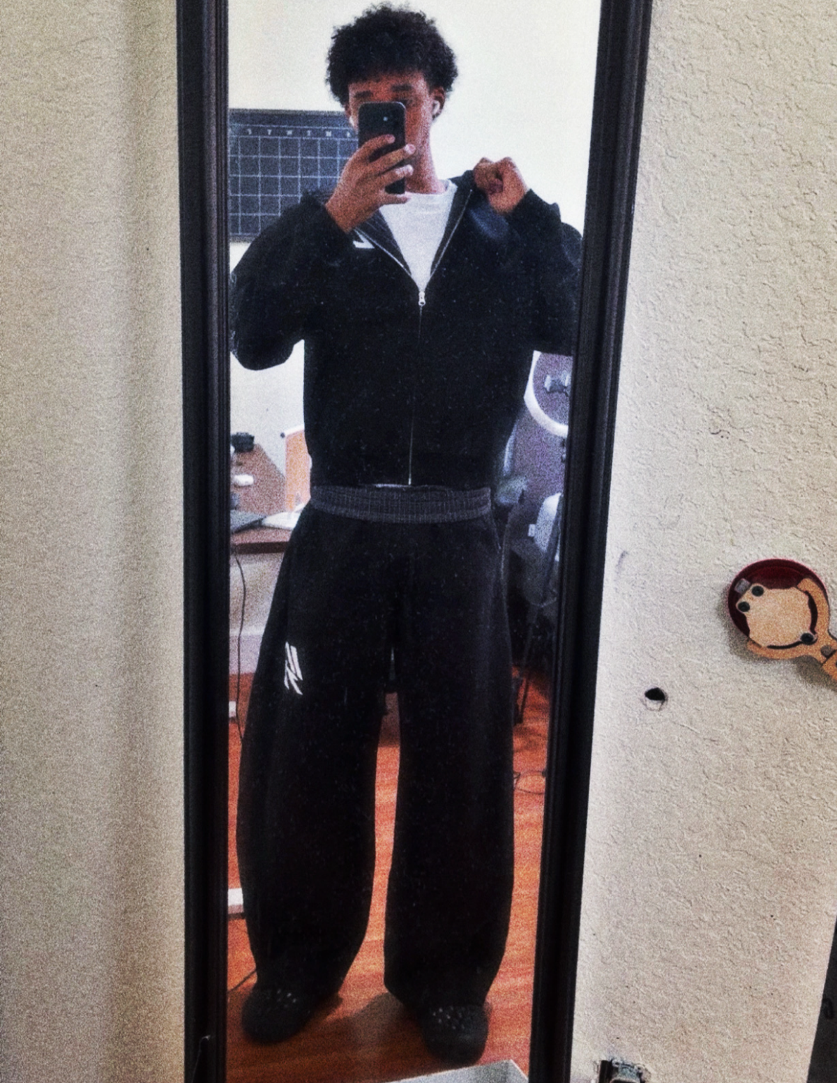 UNI PLAID SWEATSUIT BUNDLE